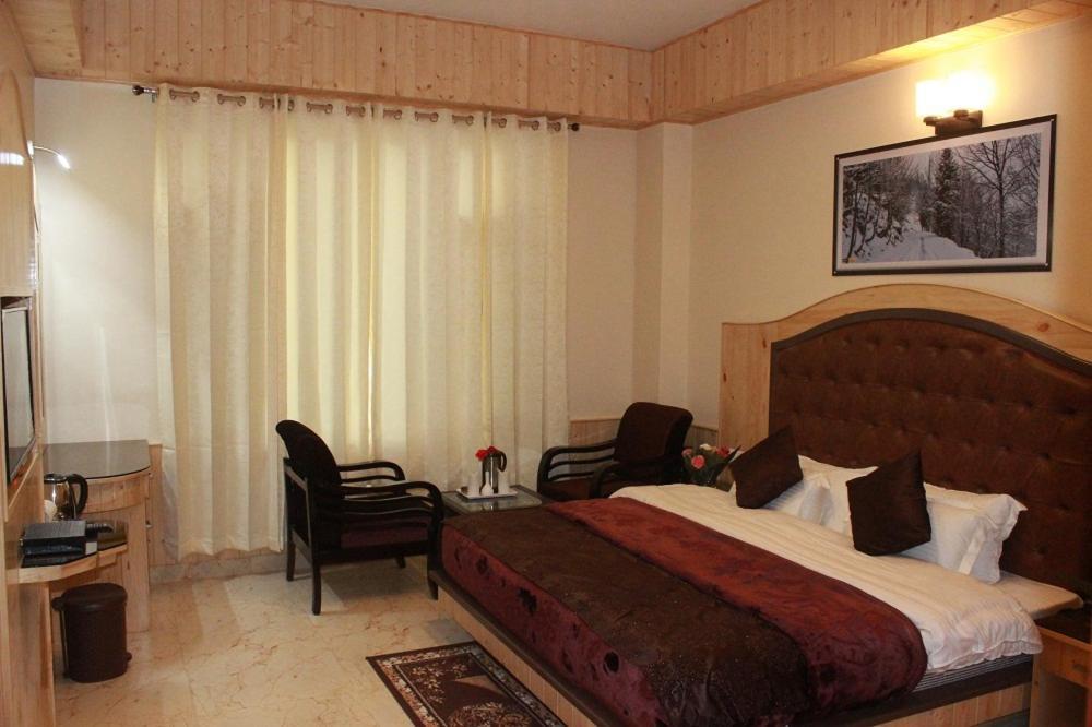 Hotel Bodh International Manāli Eksteriør bilde